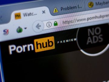Pornhub Removes Ad Recruiting Soldiers For Russian War