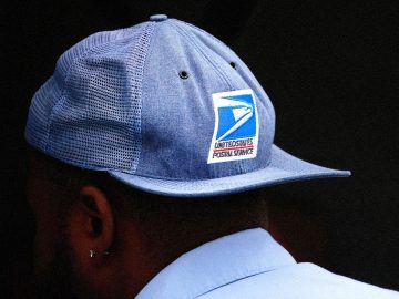 The US Post Office Is Spying on the Mail. Senators Want to Stop It