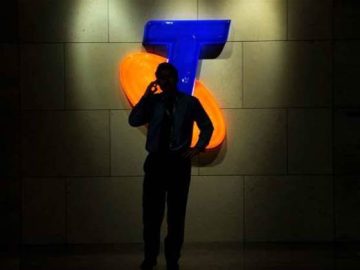 Telstra proposes to cut around 472 roles