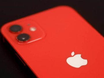 Apple moves to defuse French iPhone 12 radiation dispute