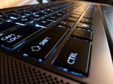Microsoft adds AI button to keyboards to call up chatbot – Hardware Microsoft adds AI button to keyboards to call up chatbot