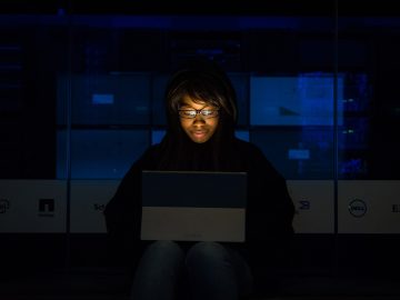 The right strategy for effective cybersecurity awareness