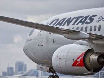 Qantas app displays wrong flyer info to users