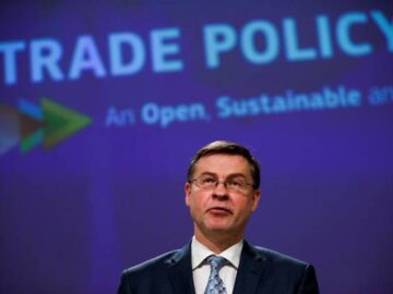 Australia among 80 nations to strike e-commerce deal