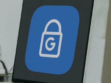 Threat actor impersonates Google via fake ad for Authenticator