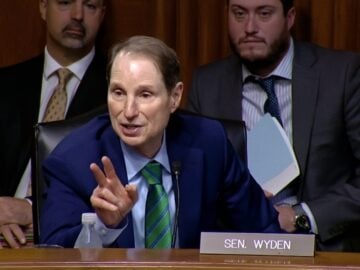 Ron Wyden