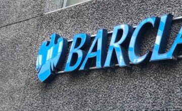 Barclays hit by major IT outage on HMRC deadline day
