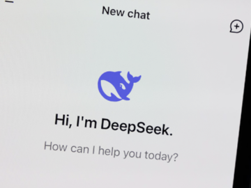 DeepSeek App Transmits Sensitive User and Device Data Without Encryption