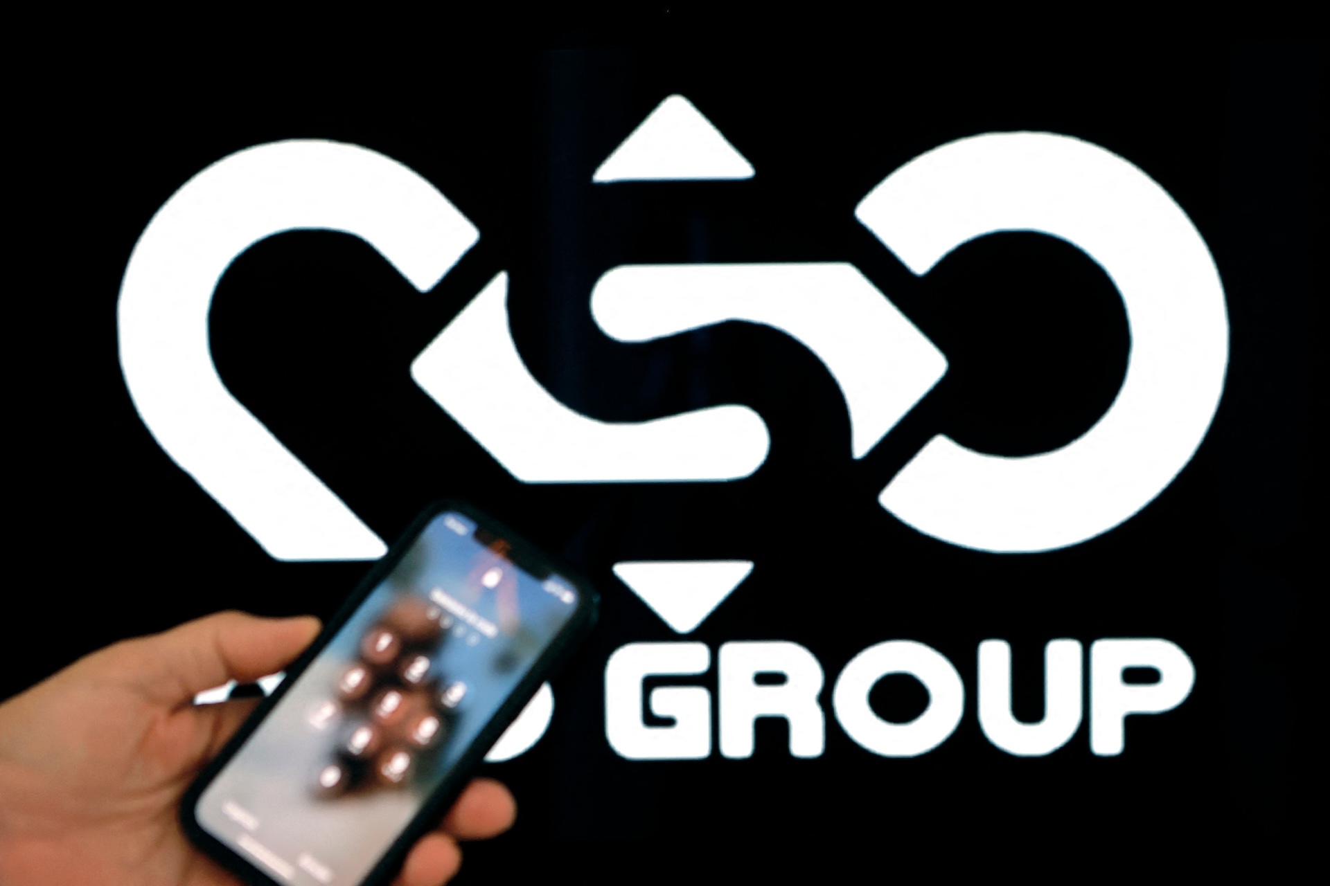 Judge limits evidence about NSO Group customers, victims in damages trial