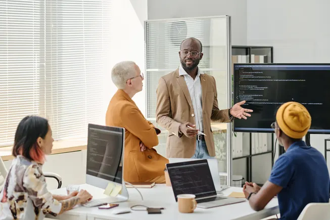 Gartner: How to create a compelling SOC narrative for executives