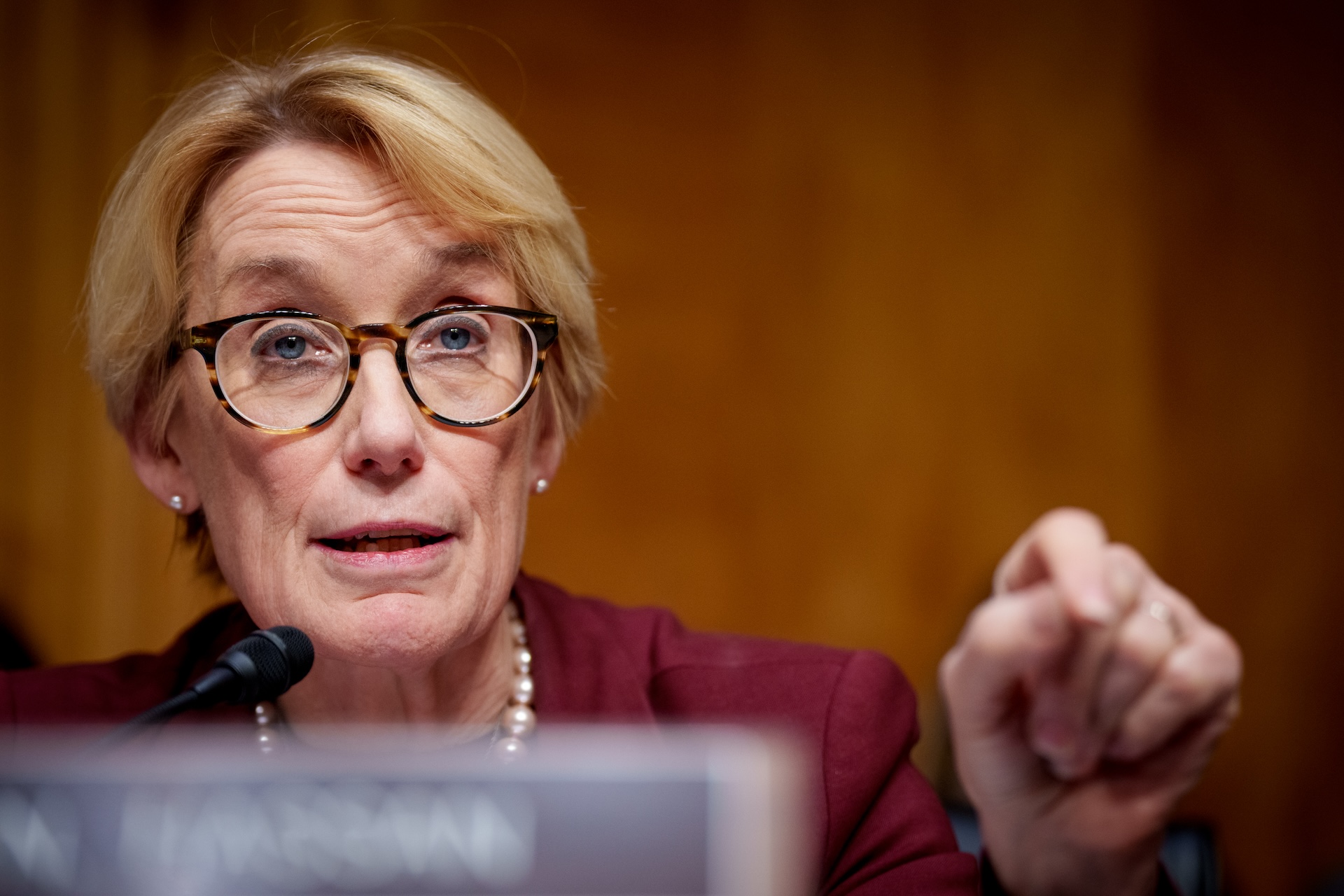 Sen. Hassan wants to hear from SpaceX about scammers abusing Starlink