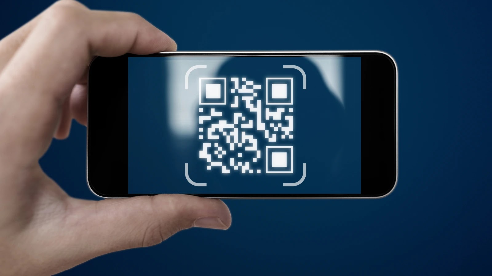 Hackers Weaponize QR Codes With Malicious Links to Steal Sensitive Data Hackers Weaponize QR Codes With Malicious Links to Steal Sensitive Data