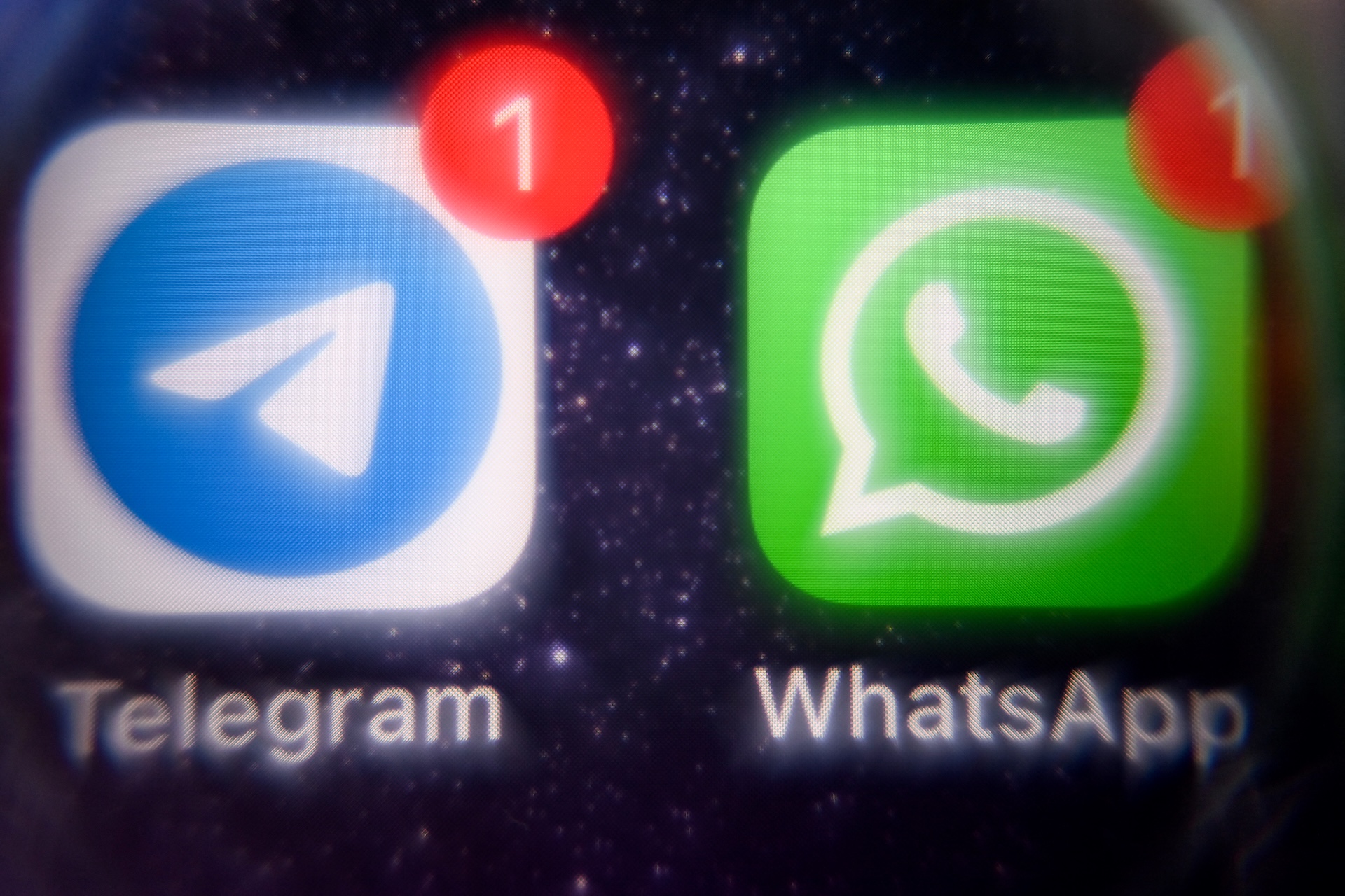 Russia restricts WhatsApp, Telegram calls, alleging criminal, terrorist activity Russia restricts WhatsApp, Telegram calls, alleging criminal, terrorist activity