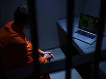 Scattered Spider Hacker Gets 10 Years, $13M Restitution for SIM Swapping Crypto Theft