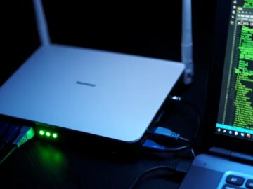 CISA Flags TP-Link Router Flaws CVE-2023-50224 and CVE-2025-9377 as Actively Exploited