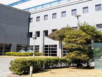 Fujitsu braced for double-digit decline triggered by ‘foolish display of legal machismo’
