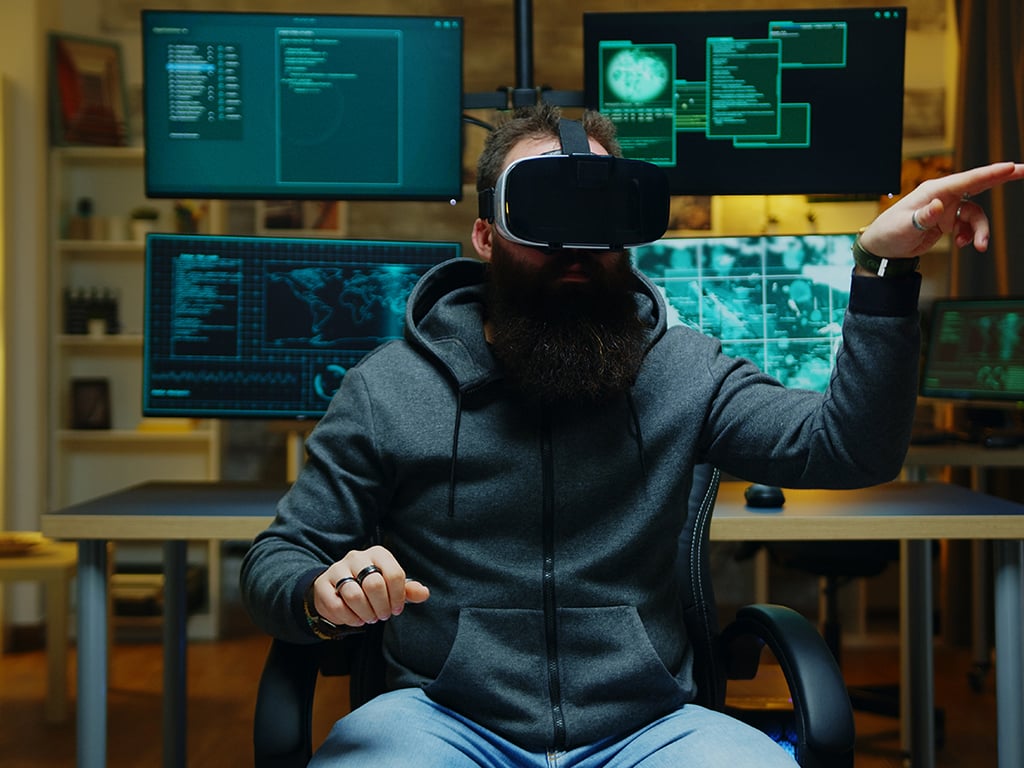 Harnessing Smart Digital Reality and Twinning for Next-generation Cyber Risk Mitigation Harnessing Smart Digital Reality and Twinning for Next-generation Cyber Risk Mitigation