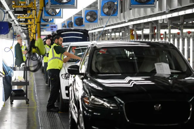 Jaguar Land Rover to extend production pause into October following cyberattack Jaguar Land Rover extends production delay following cyberattack