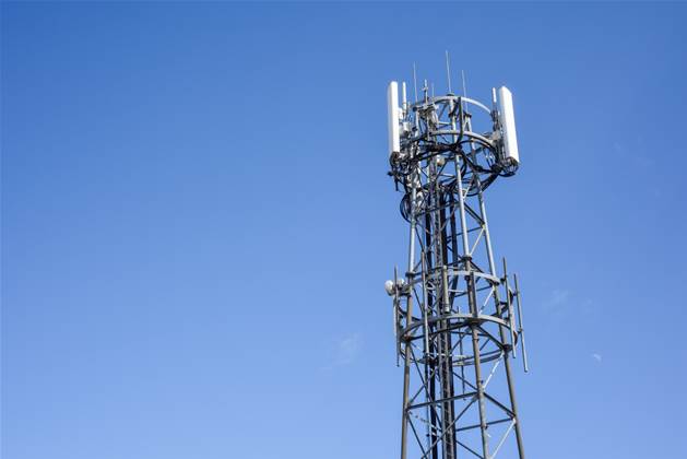 ACMA cracks down on mobile 000 ‘camp-on’ failures ACMA cracks down on mobile 000 'camp-on' failures