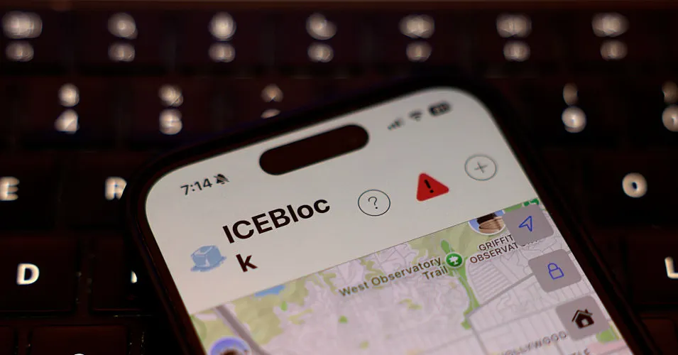 Apple Took Down These ICE-Tracking Apps. The Developers Aren't Giving Up