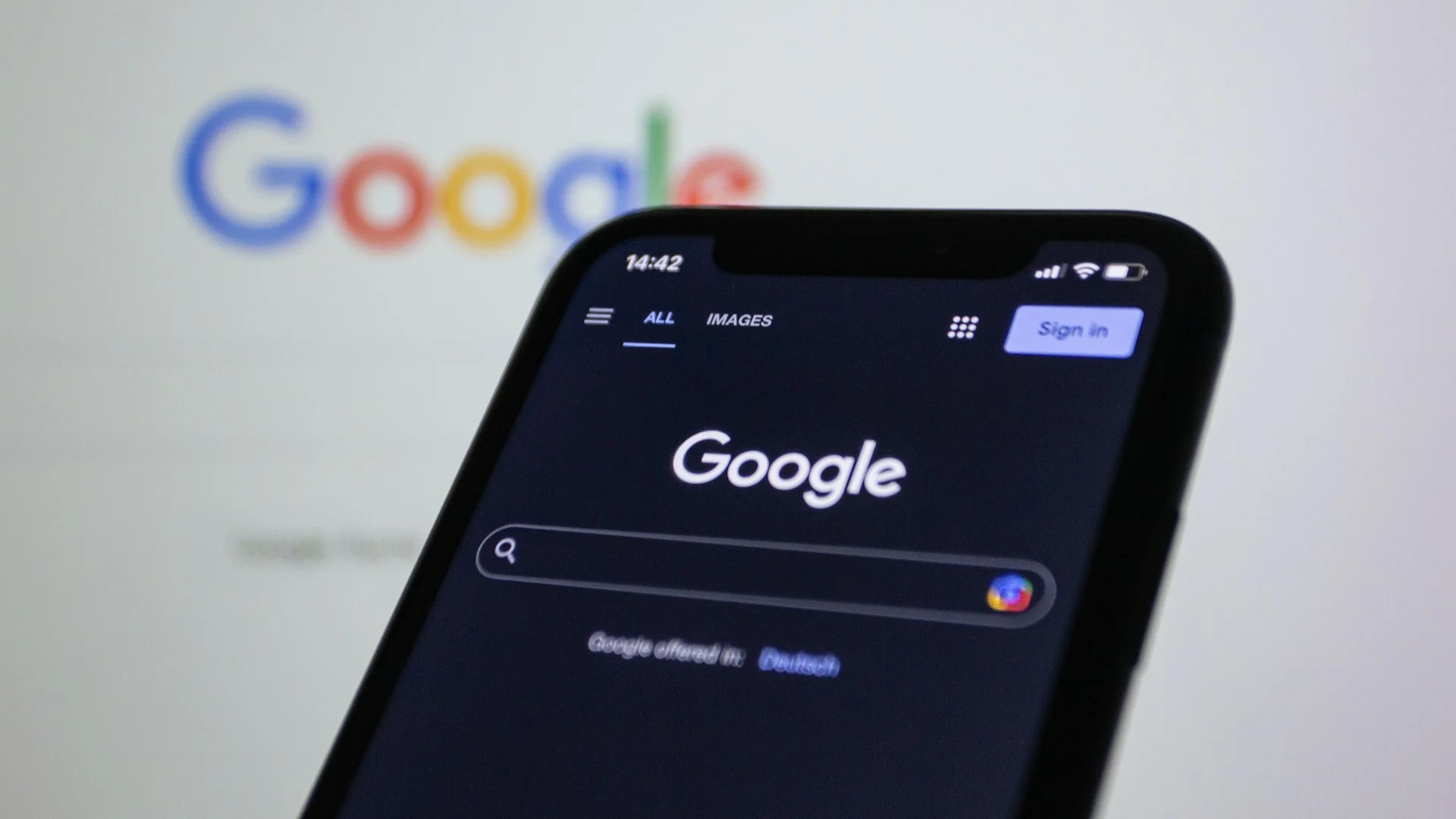 Chrome Bug CVE-2025-11756 Puts Safe Browsing At Risk Chrome Bug CVE-2025-11756 Puts Safe Browsing At Risk