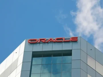 Extortion campaign targeting Oracle E-Business Suite customers linked to zero-day