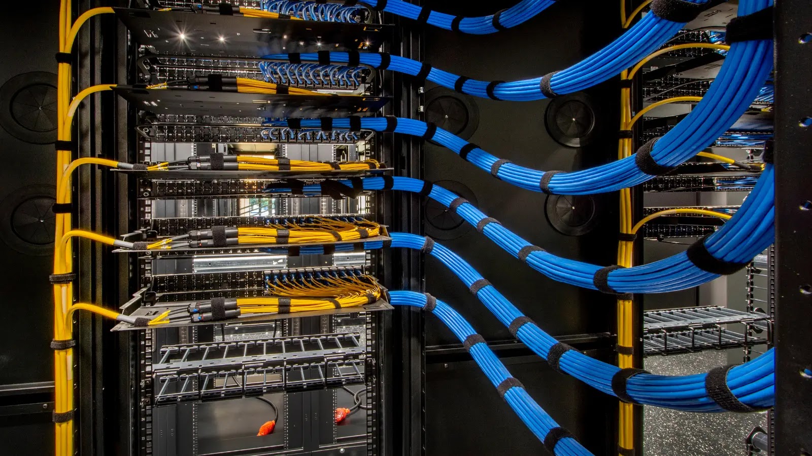 PolarEdge C2 Communication via Custom Binary Protocol with Custom TLS Server PolarEdge C2 Communication via Custom Binary Protocol with Custom TLS Server