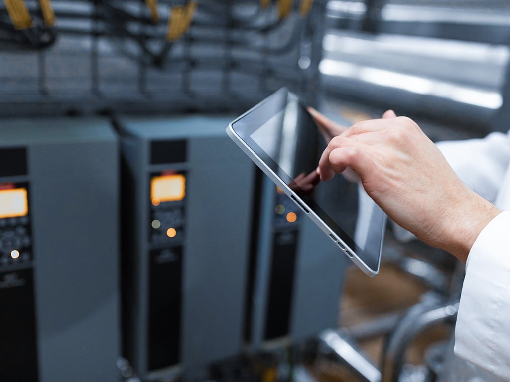 Why Data Storage is the Key to Securing Smart Meters Why Data Storage is the Key to Securing Smart Meters