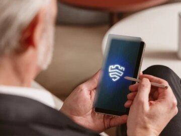 Securing the Open Android Ecosystem with Samsung Knox Securing the Open Android Ecosystem with Samsung Knox