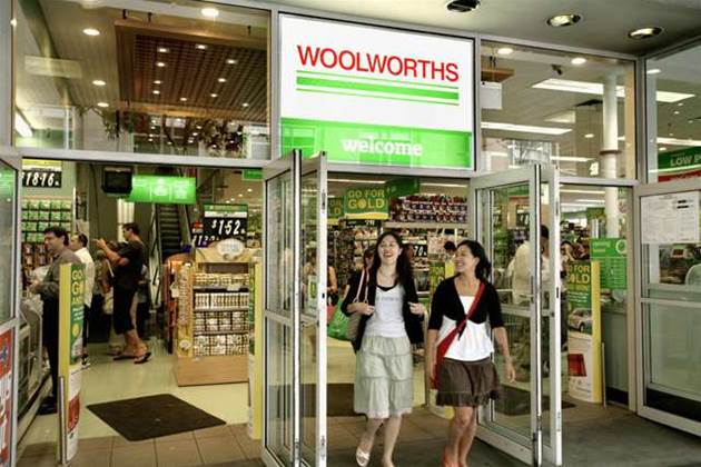 Woolworths to fill digital gap on its board